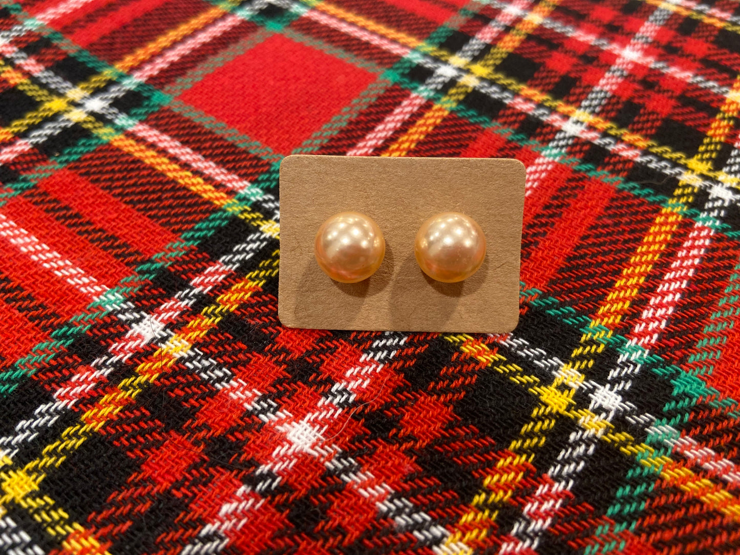 Hypoallergenic Pearl Studs