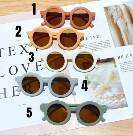 Round sunglasses ***SALE***