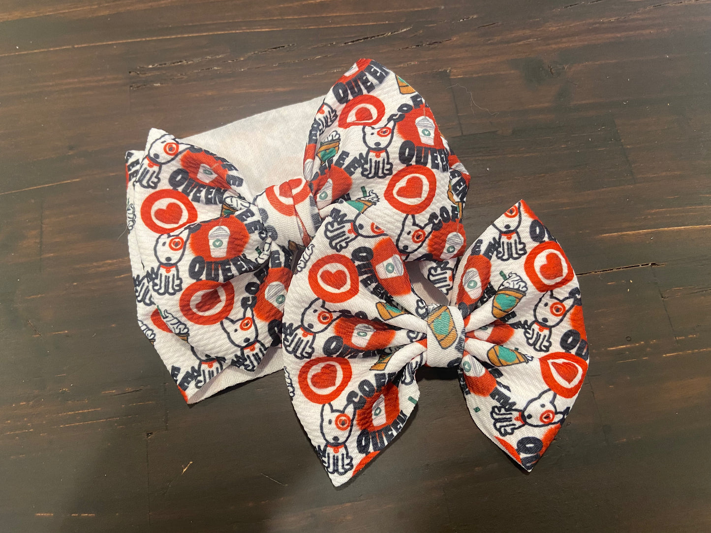 Coffee Queen Bow