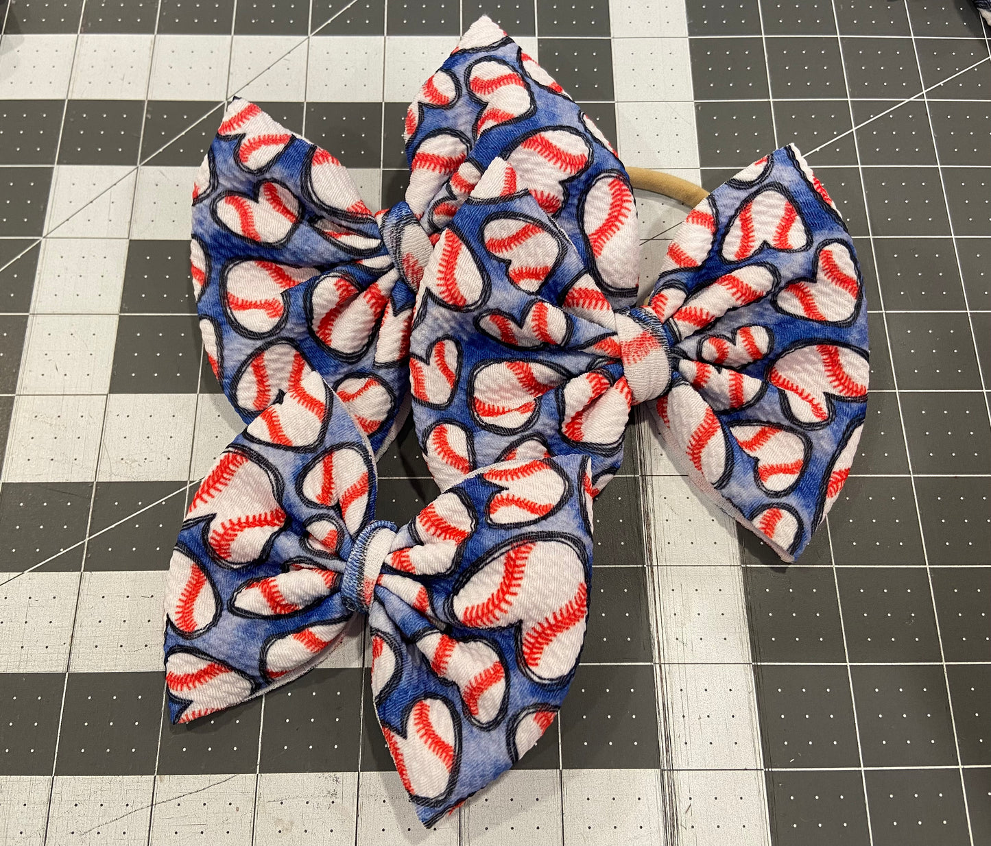 Baseball Heart Bow