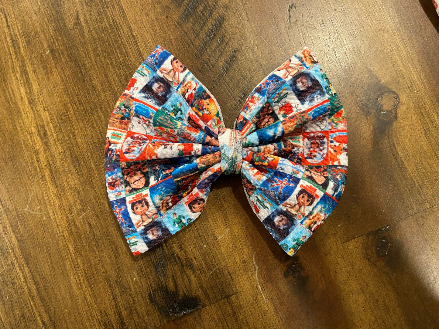 Classic Christmas Movies Bow